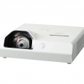 Panasonic 松下投影机 PT-X3282STC 商教投影机短焦系列